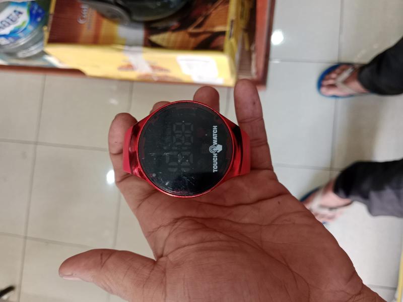 Jam tangan digital