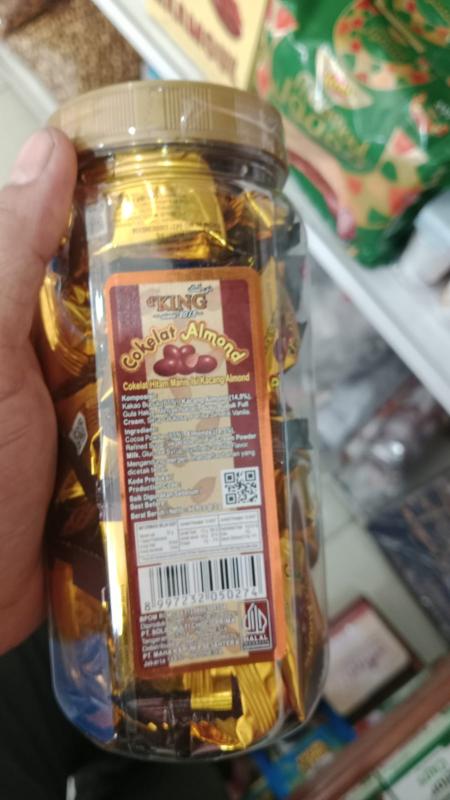 Coklat almond king